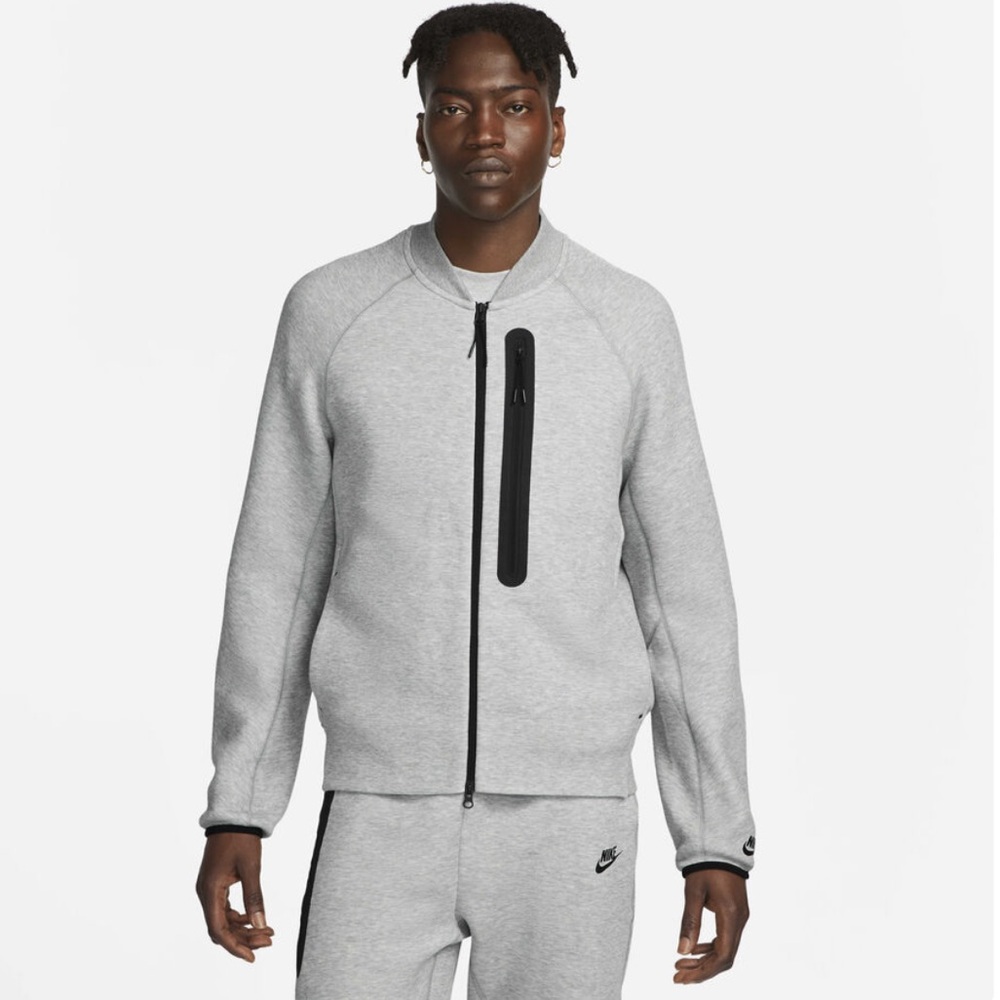NIKE Sportswear Tech Fleece Bomber Jacket‎ Grey Sz M FB8008-063